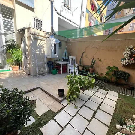 The Peppers Garden בארי